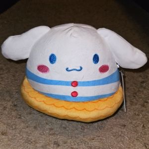 NWT Cinnamoroll from Hello Kitty and Friends Sanrio Squishmallows 6.5”
